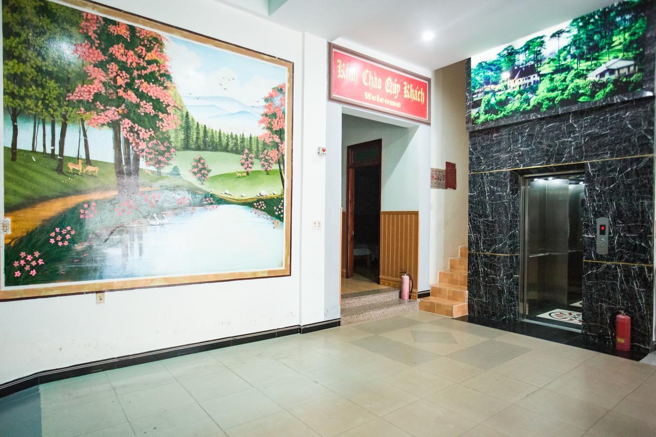 Tay Nguyen Hotel Kon Tum Exteriör bild