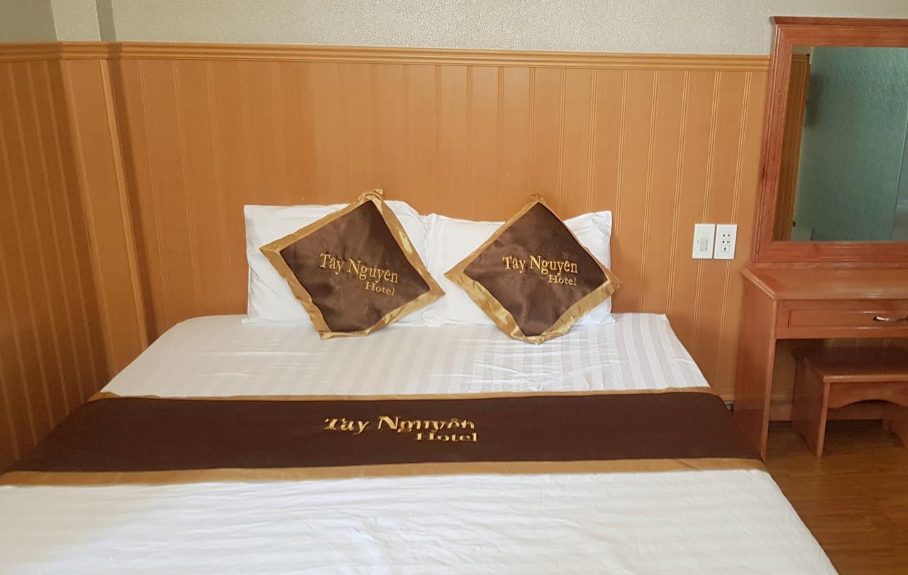 Tay Nguyen Hotel Kon Tum Exteriör bild