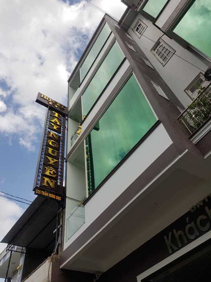 Tay Nguyen Hotel Kon Tum Exteriör bild